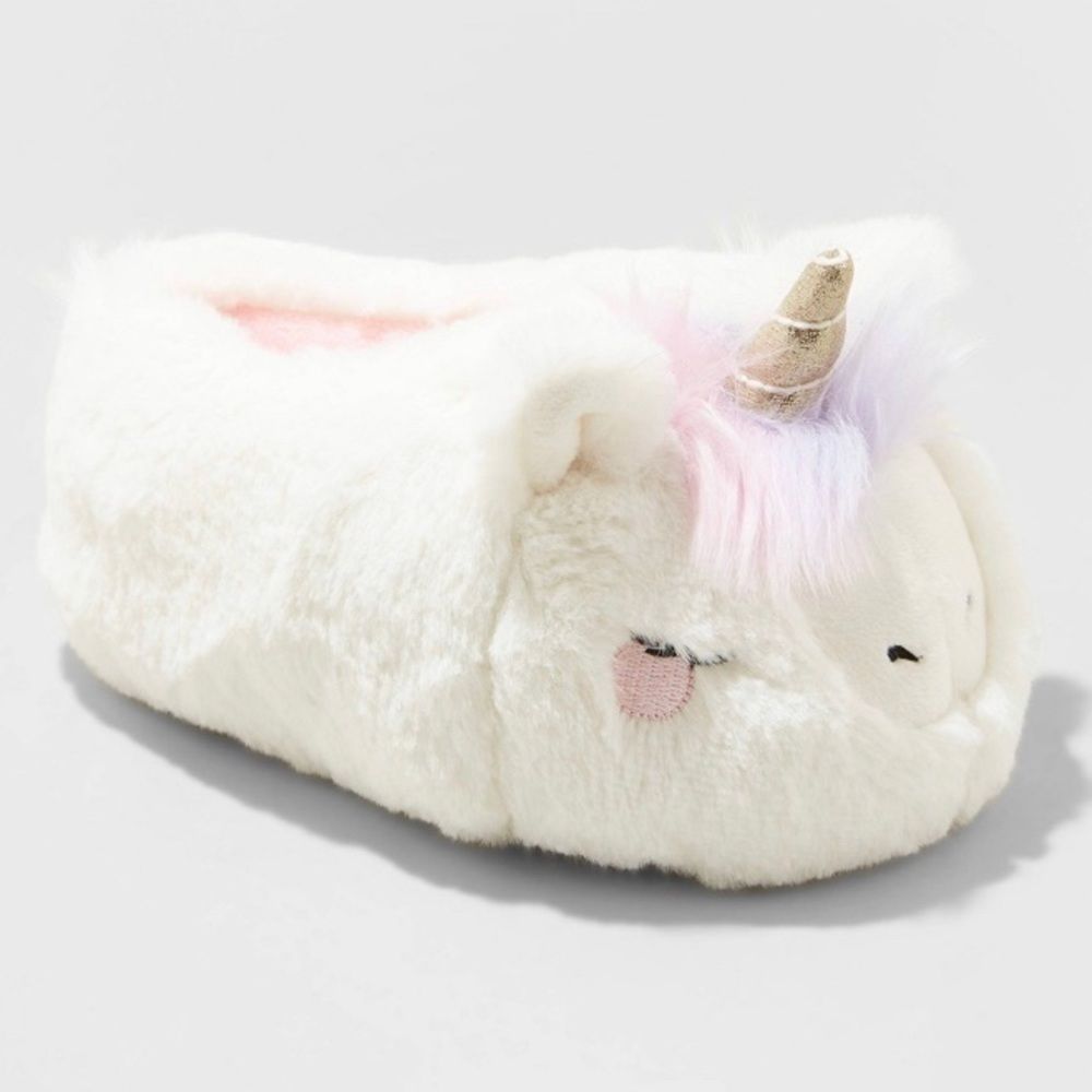 NWT. Cat & Jack unicorn slippers